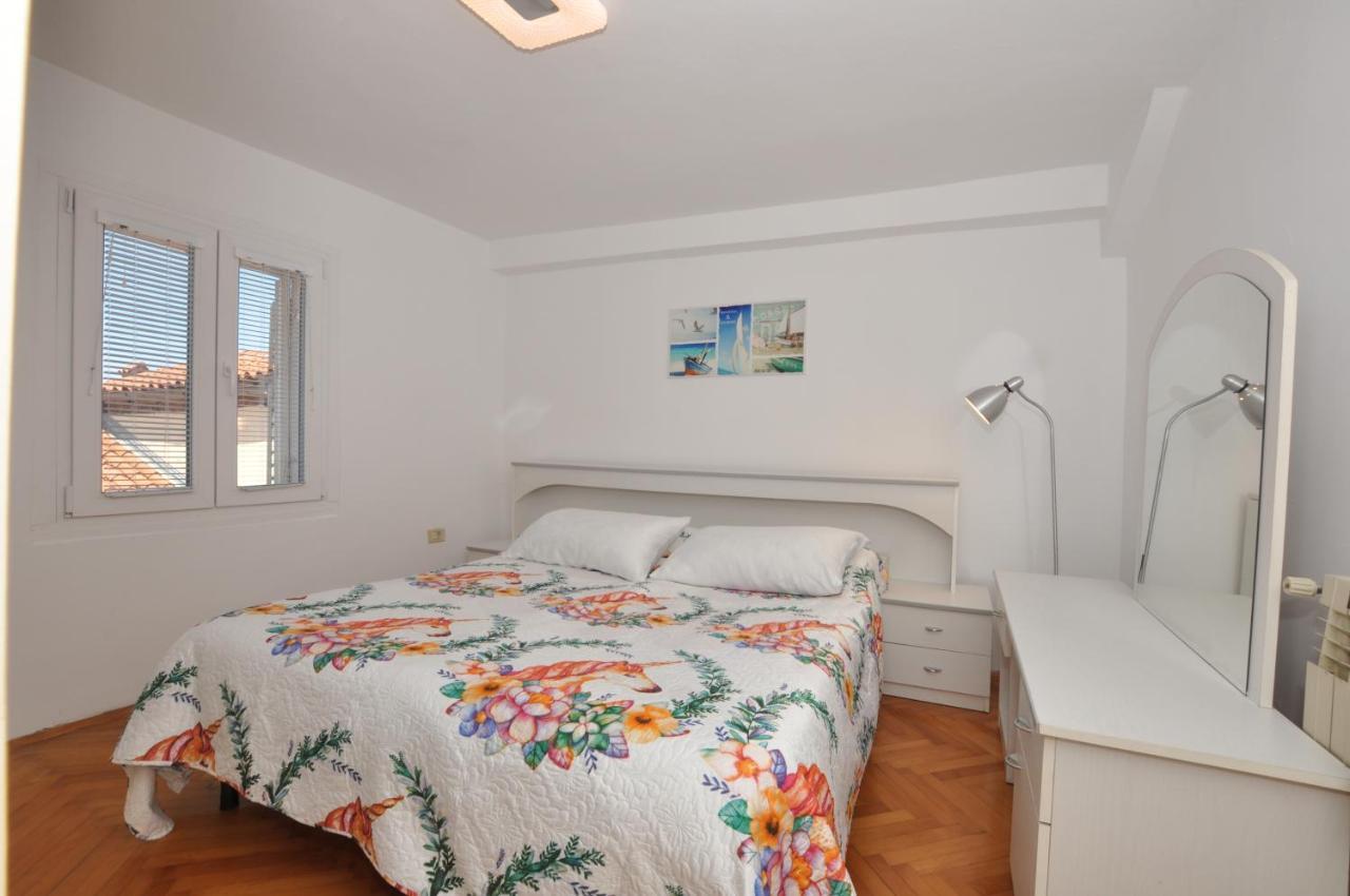 Apartment Katarina Koper - Old Historic Centre With Free Parking Esterno foto