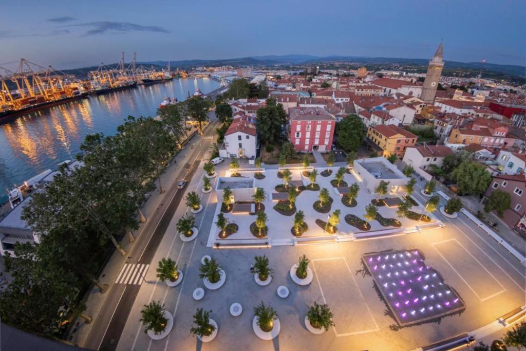Apartment Katarina Koper - Old Historic Centre With Free Parking Esterno foto